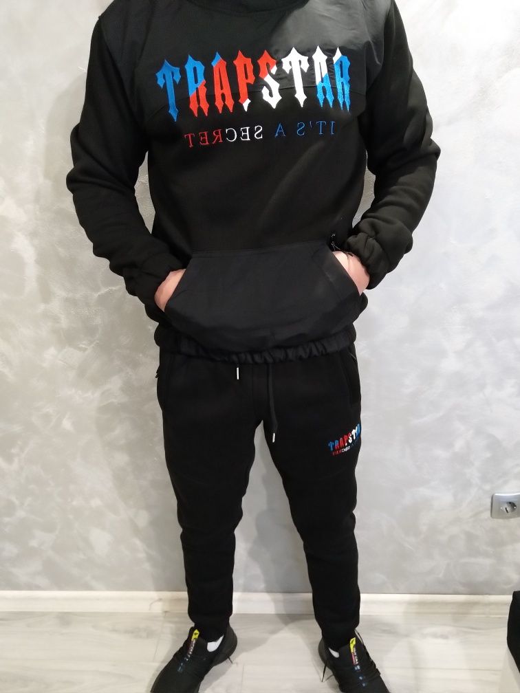 ВАТИРАН  екип Trapstar