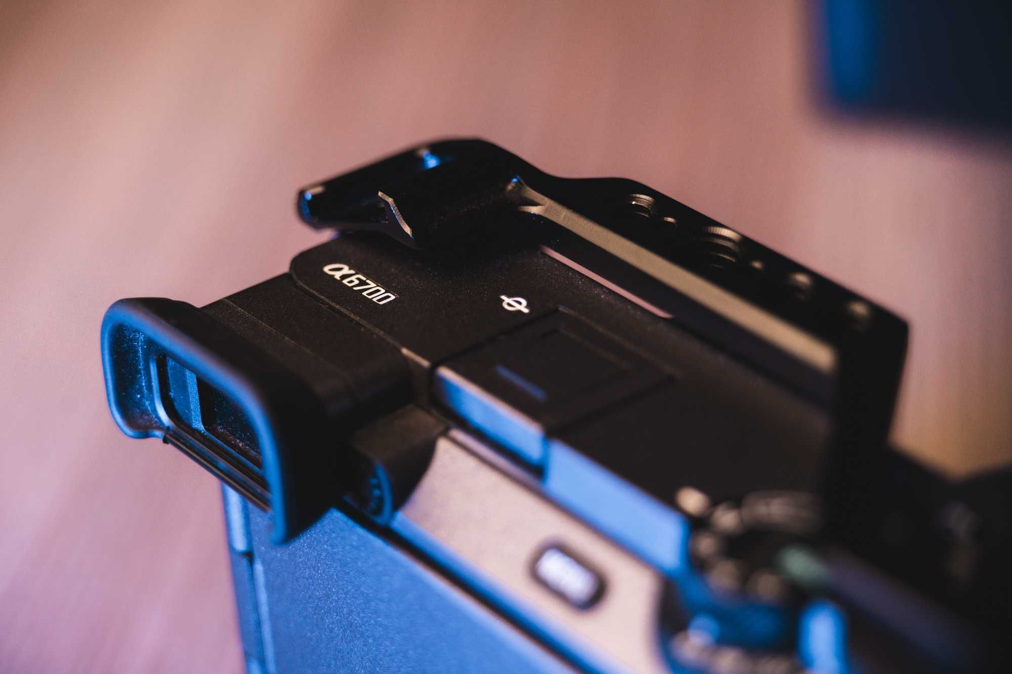SONY a6700 в ГАРАНЦИЯ + SmallRig Клетка