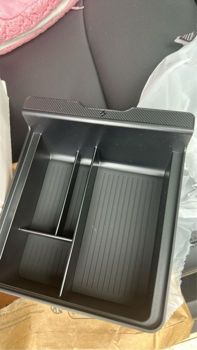 Аксесоар за Tesla