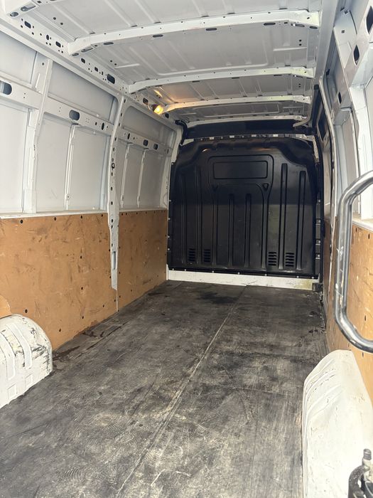 Vand Renault Master an 2021 47.500 km