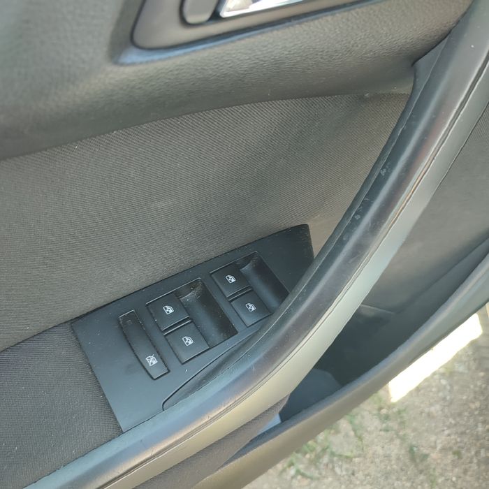 Opel Astra J 2015, 1600cm, diesel.