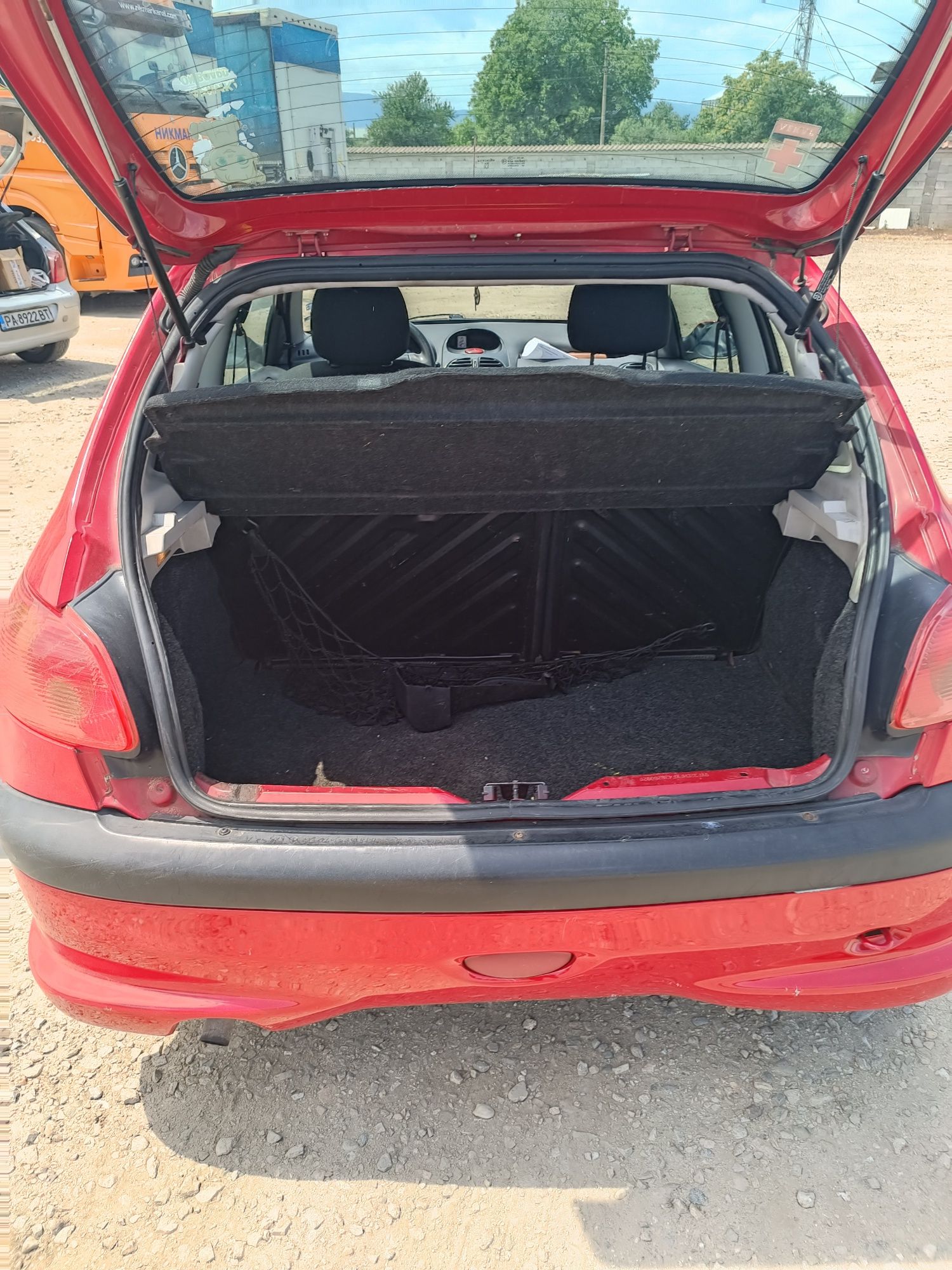 PEUGEOT 206 - 1.1 , 60 k.с