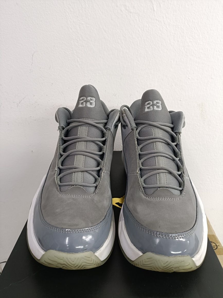 Jordan Max Aura 3 номер 42.5 код 45A