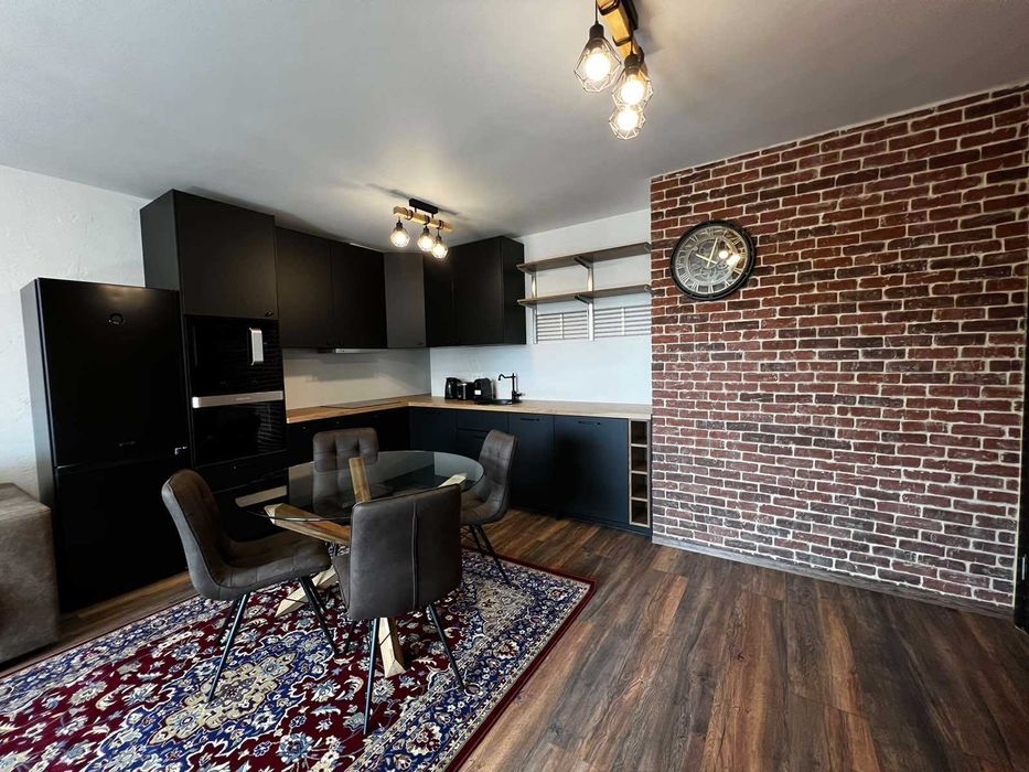 Продава се Двустаен апартамент в София, Център - 68 кв.м за 2552 €/кв.м - Снимка #5