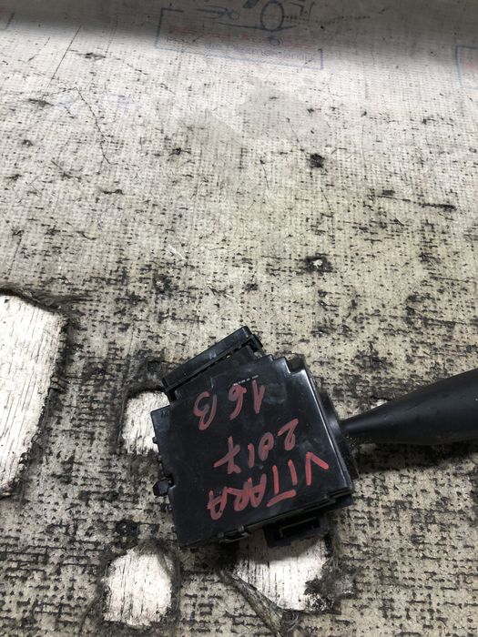 maneta stergatoare suzuki vitara 1.6 benzina 2017