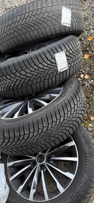 Jante Skoda Kodiaq Tarraco echip iarnă 235 55 18 Bridgestone DOT 2024