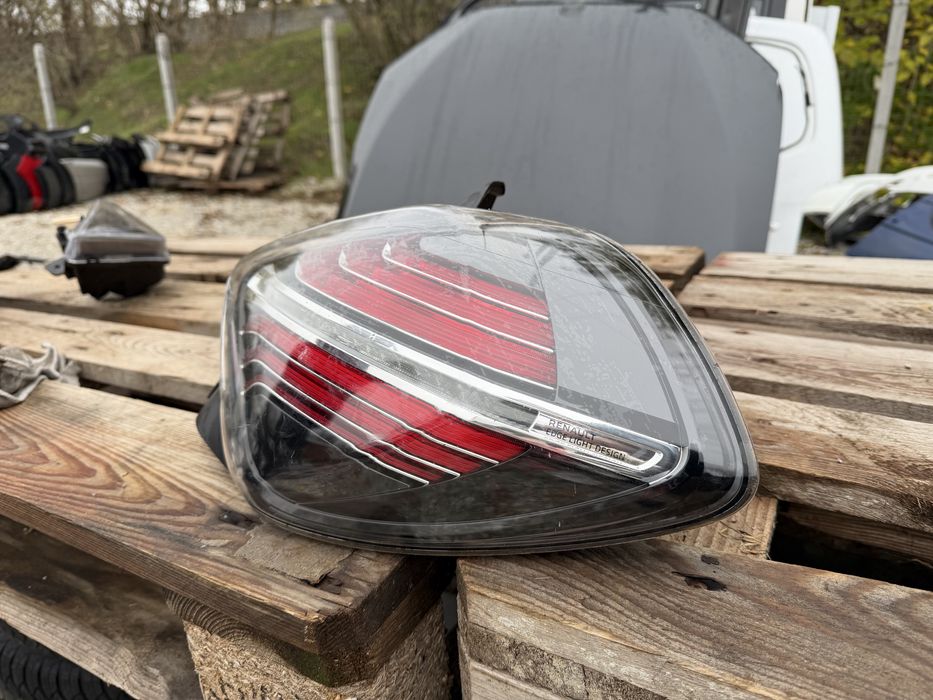 Стоп Renault Zoe