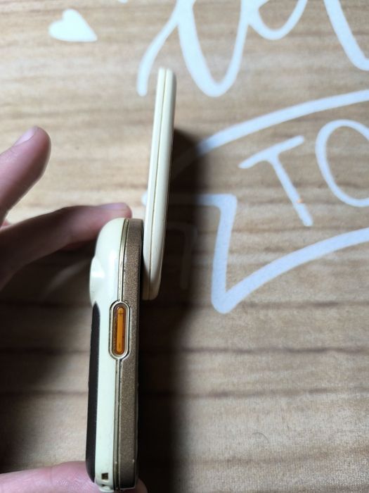 Nokia 7370 L'Amour gold