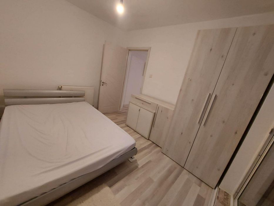 Inchiriez apartament cu doua camere