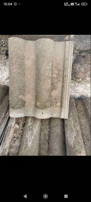 Продават се керемиди