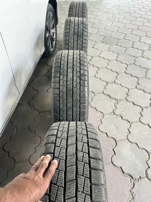 Продам шины с диском комплект
