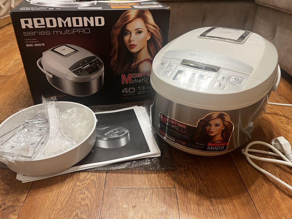 Мультиварка Redmond
