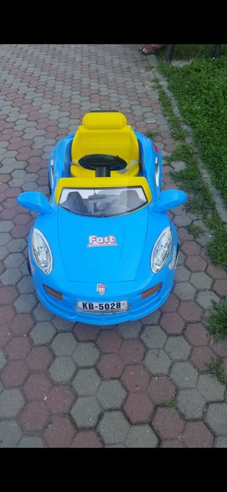 Vand masina de jucarie electrica