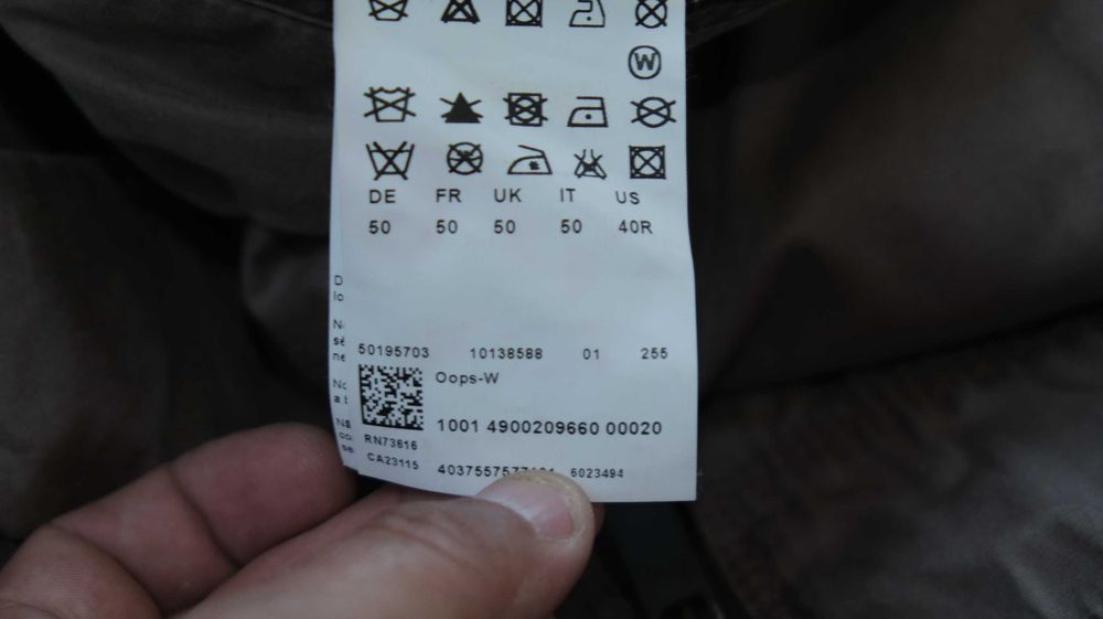 Hugo Boss Orange Оригинални мъжко яке размер 50L