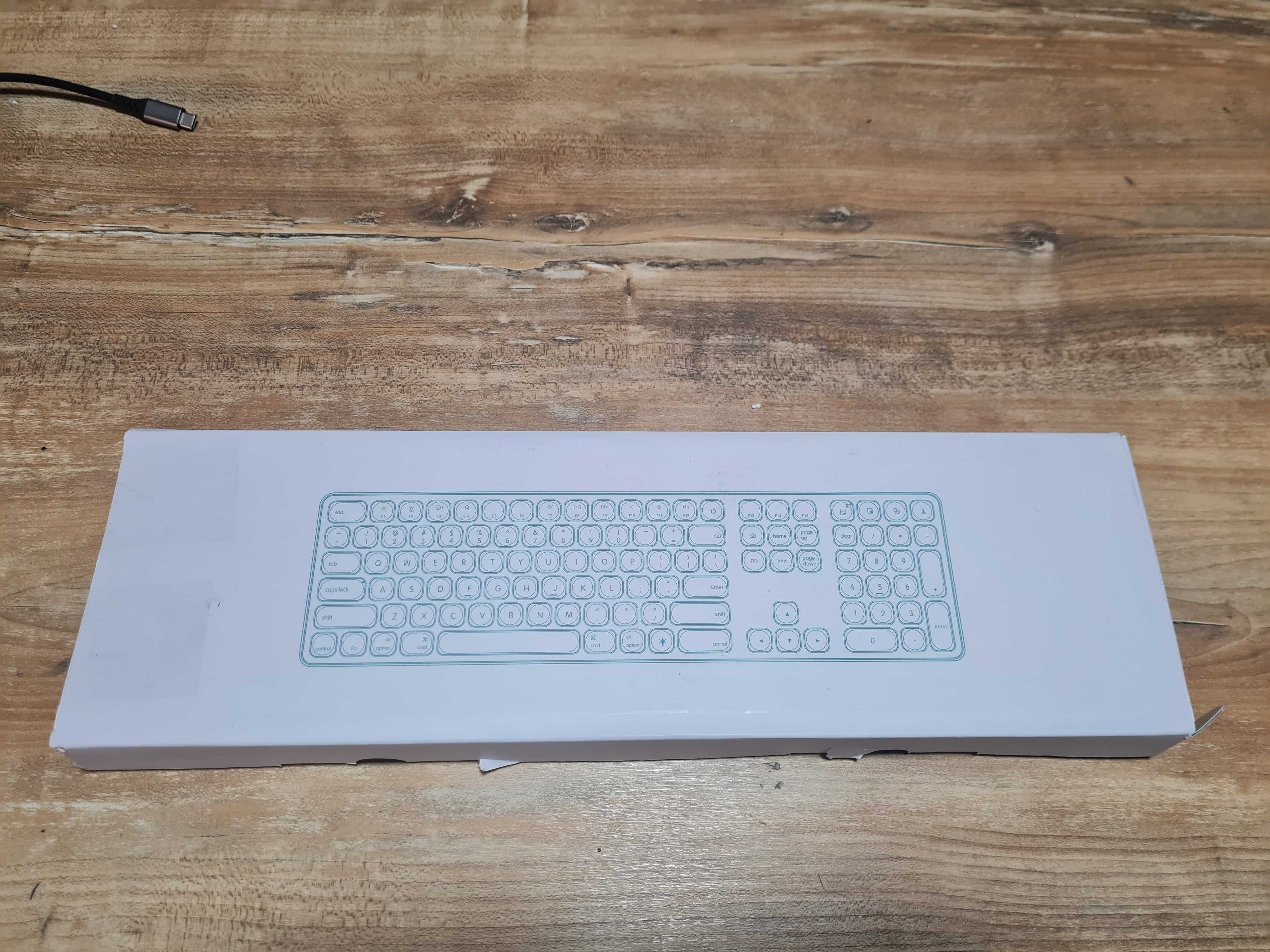 Tastatura wireless iluminata pentru MacBook,receptor usb A/C, QWERTZ