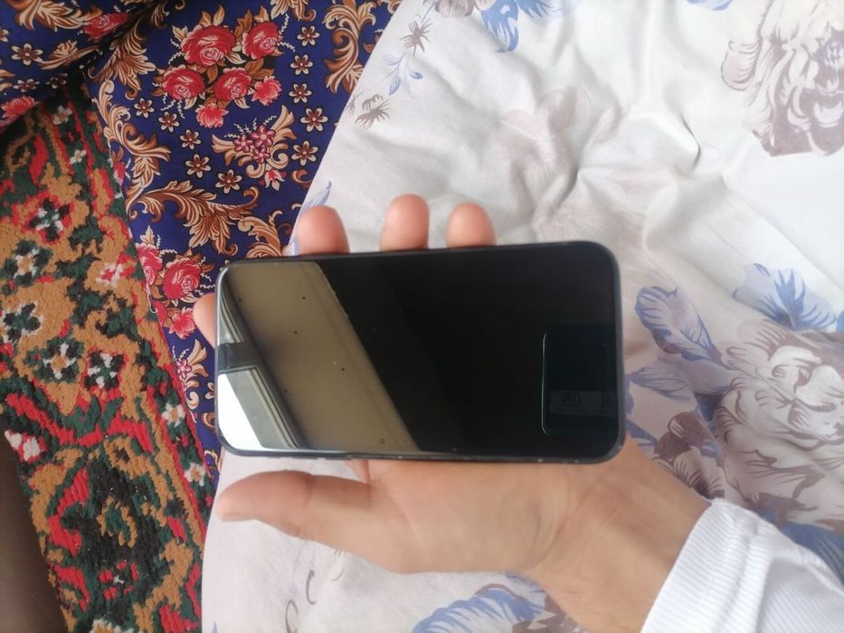 Iphone XR 128 xotra 78% yomkis radnoy