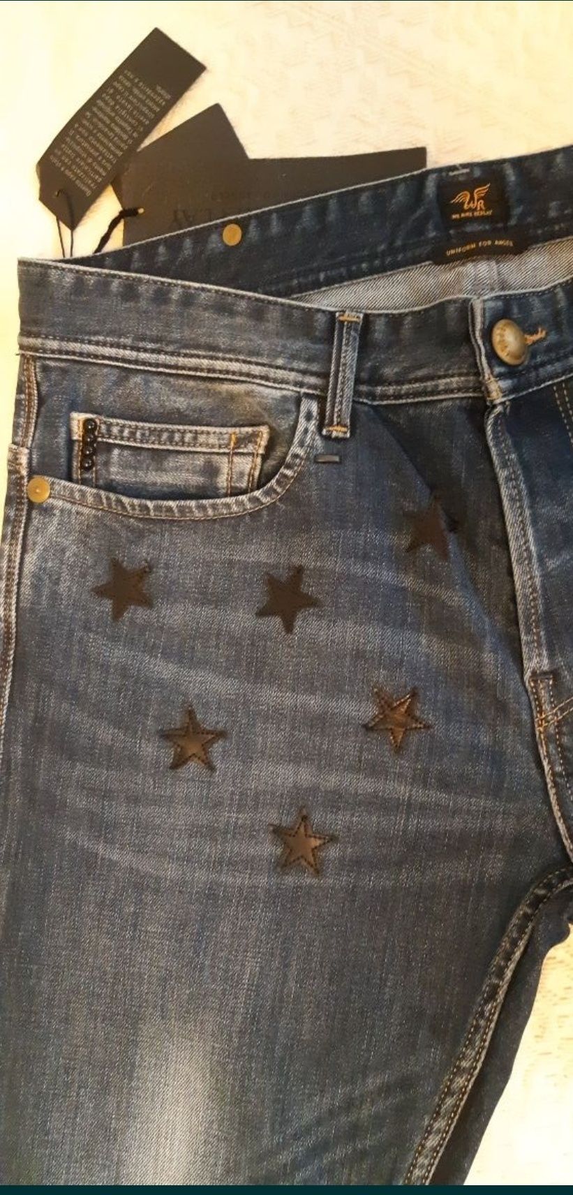 Blugi slim fit REPLAY model deosebit 100% originali, noi, eticheta.

T