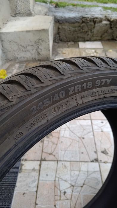 Гуми 245/40r18 KUMHO всесезонни 4924дот