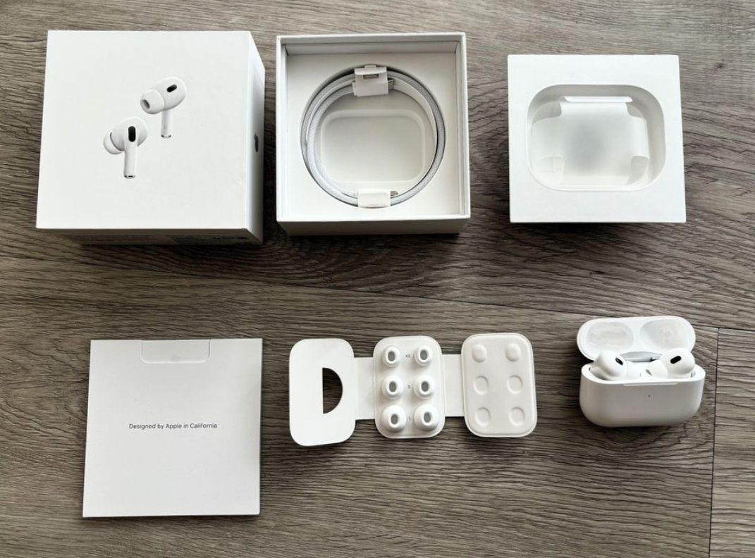 Apple AirPods 2 MagSafe Charging Case Най-новия модел на марката