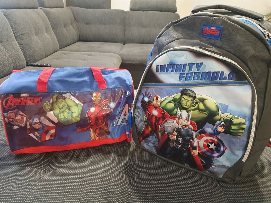 Ghiozdan nou Avengers