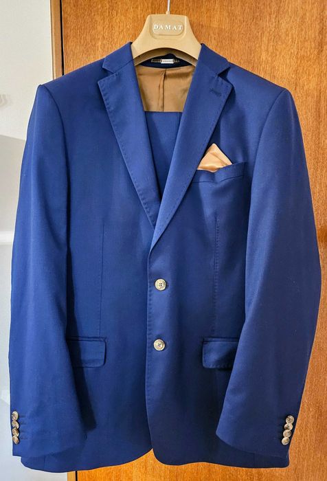 Costum Damat lână 100% impecabil!