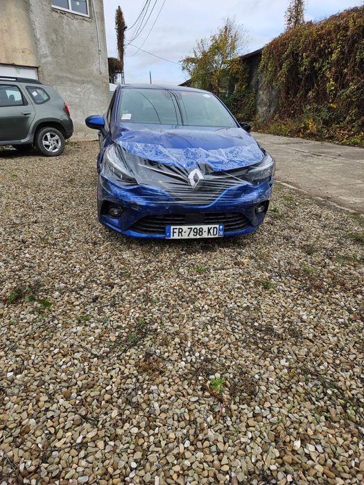 Renault clio 5 an 2020/ full/ benzina/ avariat/ 87000 km