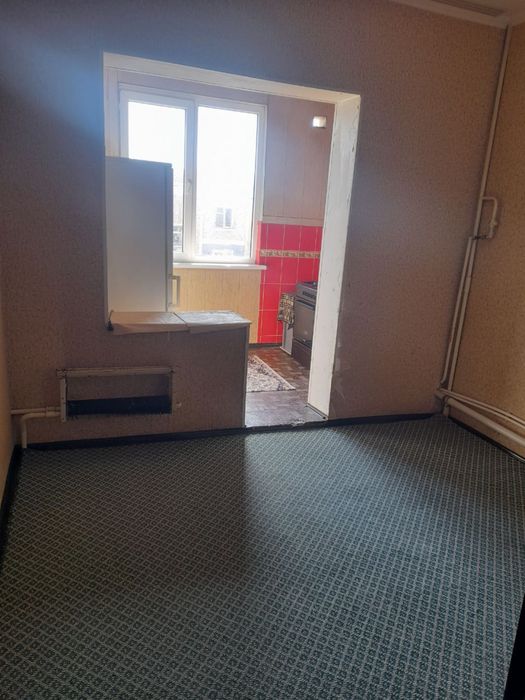 Сергелида 2 хонали квартира сотилади