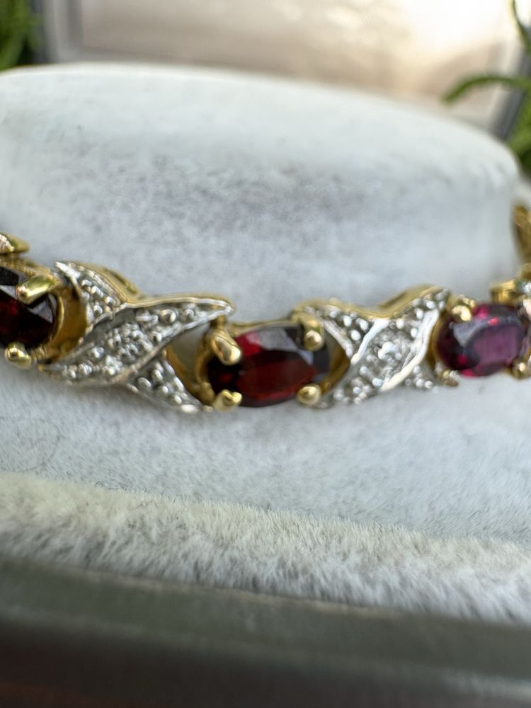 Bratara argint placat cu aur, granate si diamante
