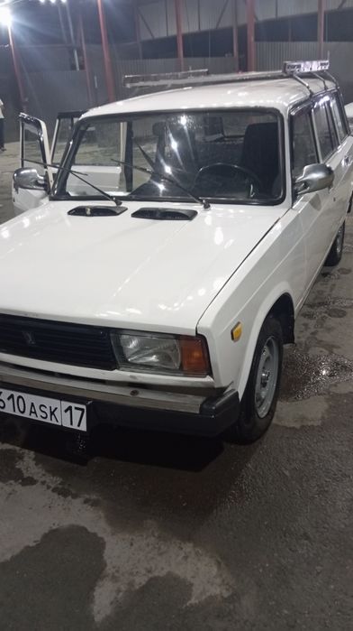 Машина  Ваз 2104