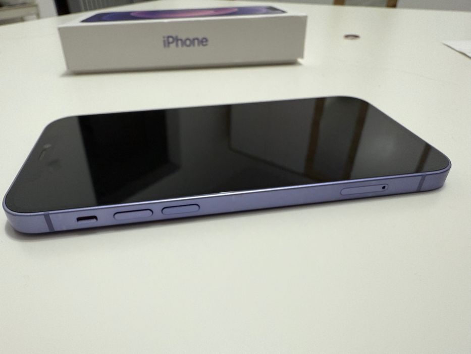 Iphone 12 în stare impecabilă