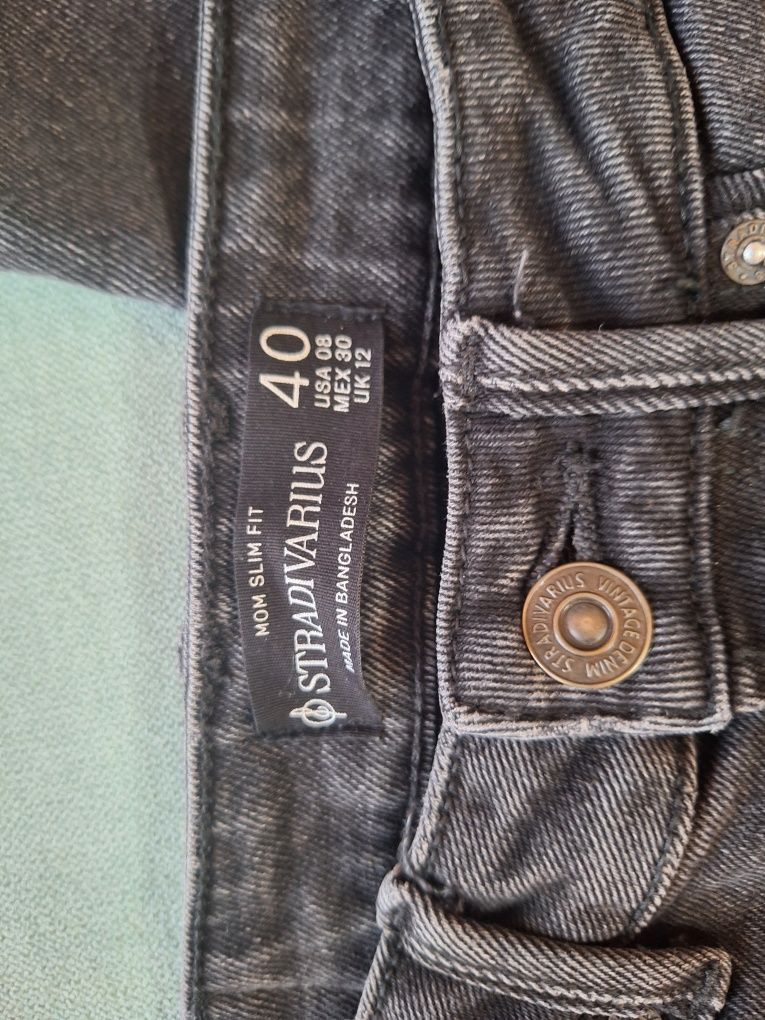 Дънки Stradivarius 40 размер/ Mom Slim Fit