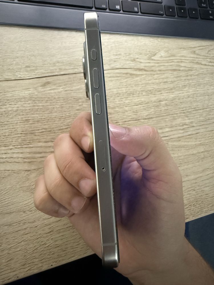 Iphone 15 PRO (128GB)
