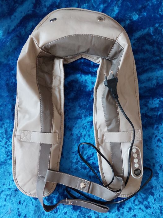 Массажер ударный для шеи и плеч