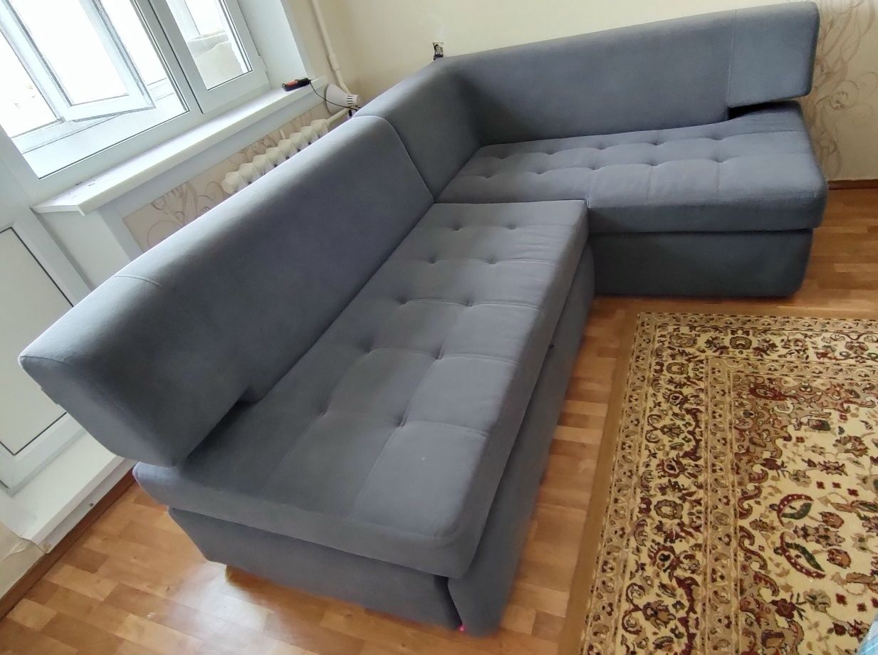 Продам угловой диван!