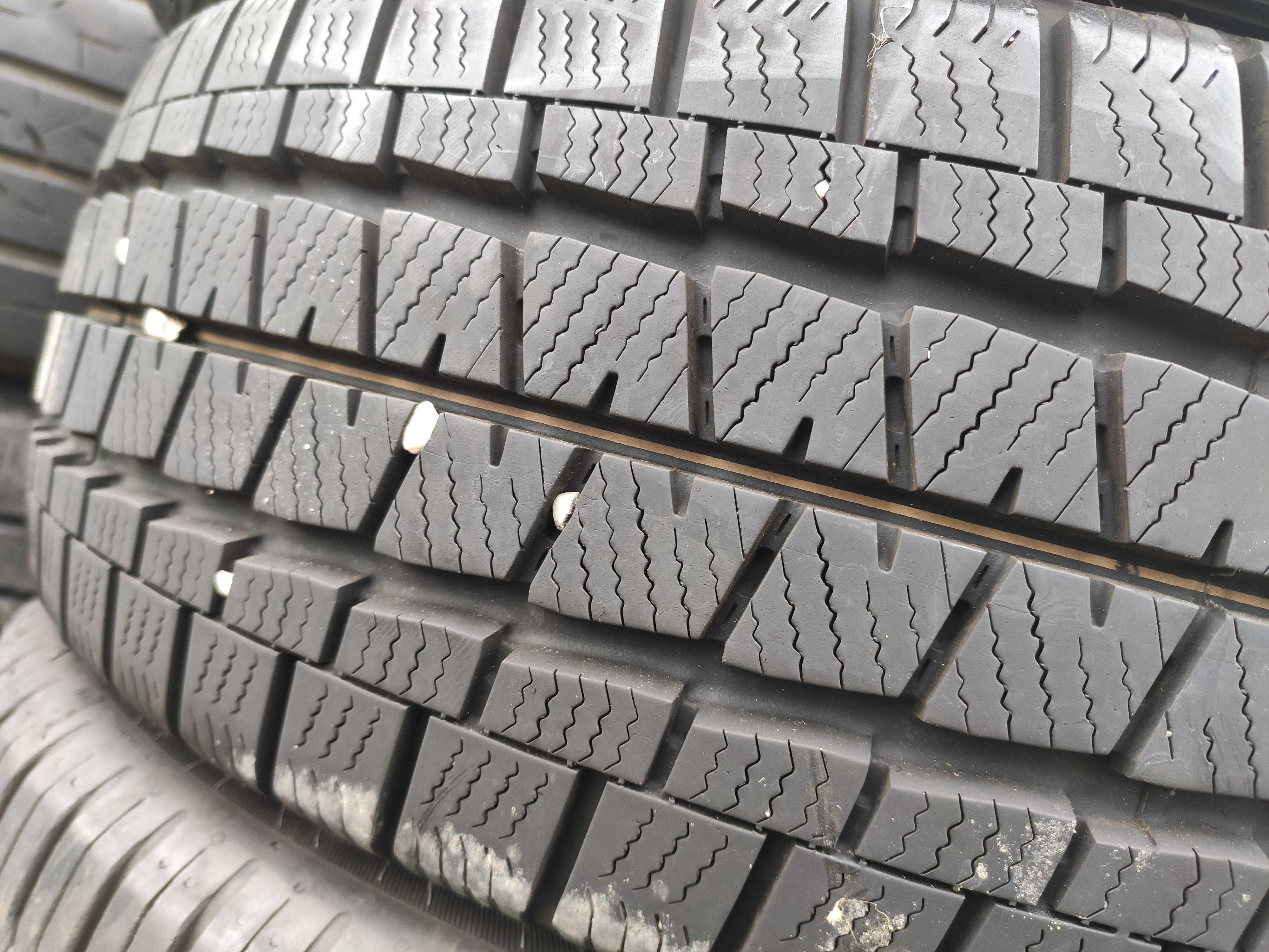 2бр Като нови Зимни гуми 195 60 16 С - Falken