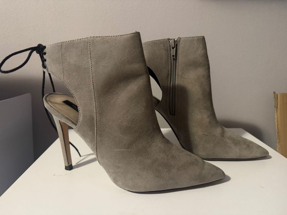 Боти Зара с отворена пета