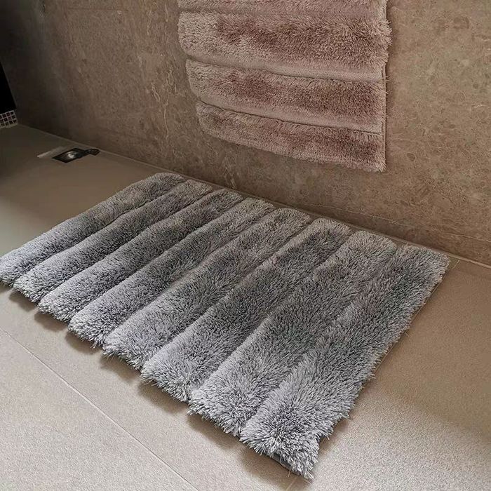 Мягкий пушистый коврик