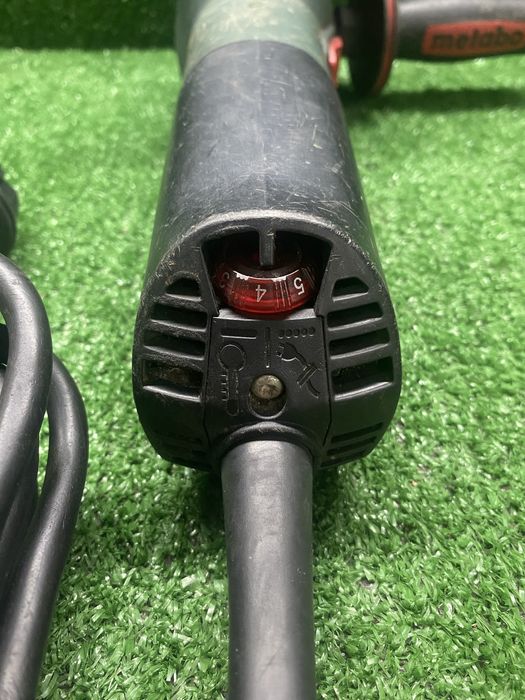 Ъглошлайф с регулаж на оборотите Metabo WEV 15-125 Quick