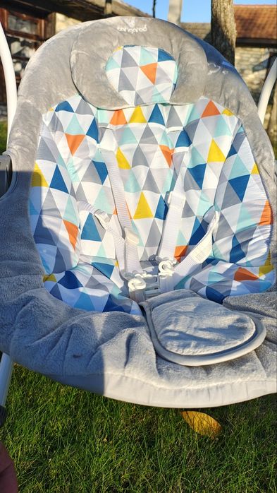 Електрическа люлка шезлонг