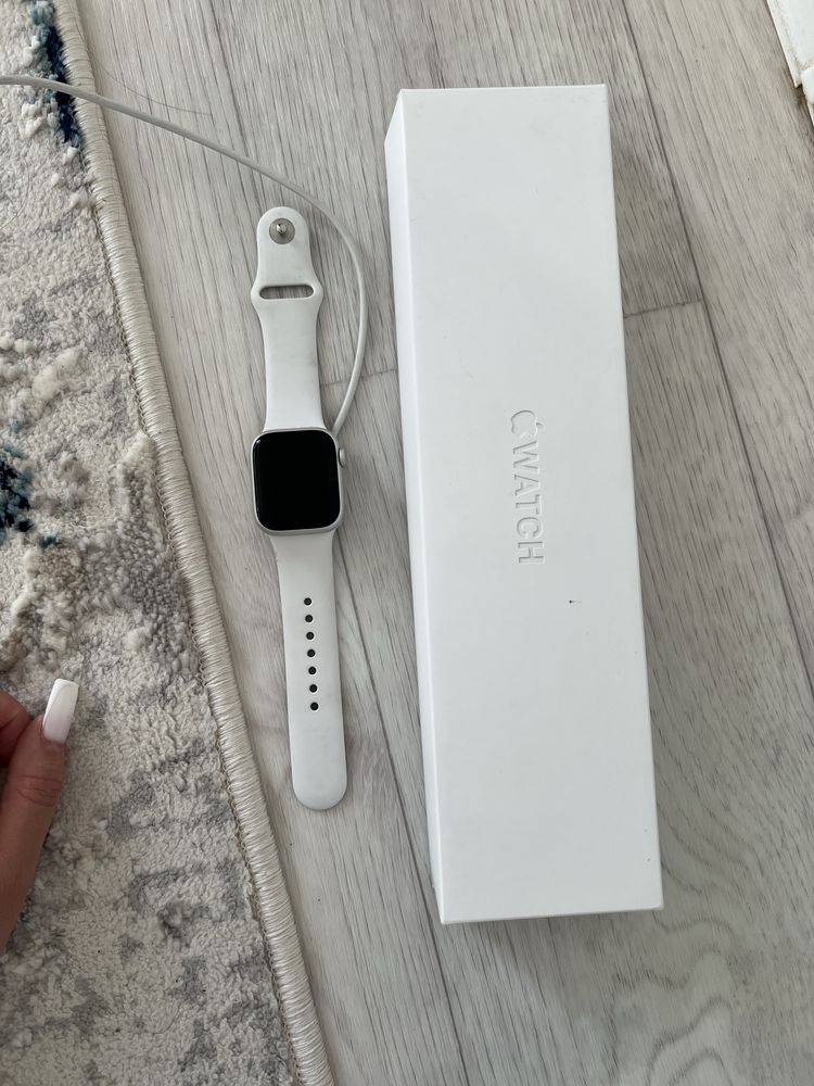 Apple watch 8 m41