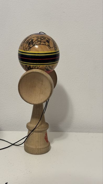 Kendama custom KROM – Pro Model Ken Davide + Tama Pro Bonz