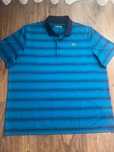 Tricou Lacoste Sport , Marimea 3XL, Dungi, Stare foarte buna