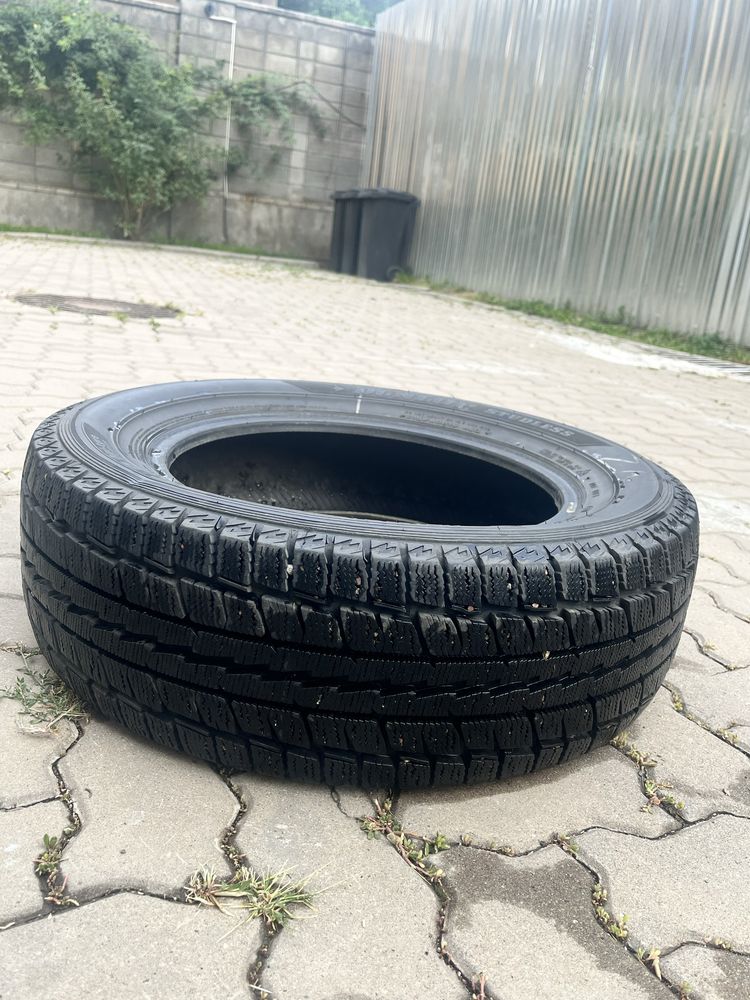 Продается 2 комплекта Автошин