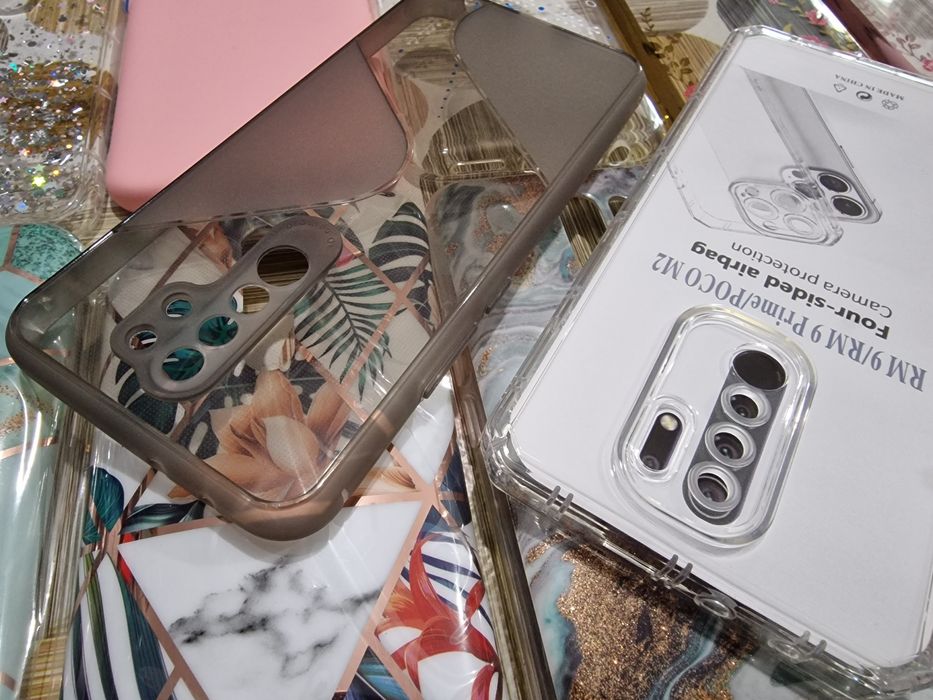 Xiaomi Redmi 9 гърбове