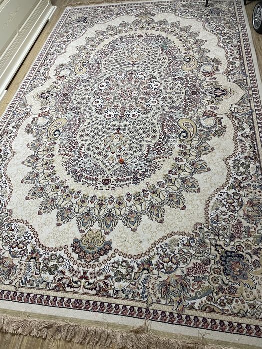 Продам ковер 2*3 метра