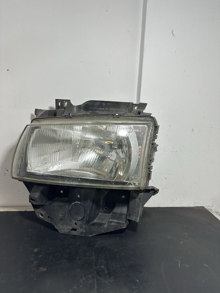 Far stanga Volkswagen Vw T4 2.5 TDI 1998-2003  transporter caravelle