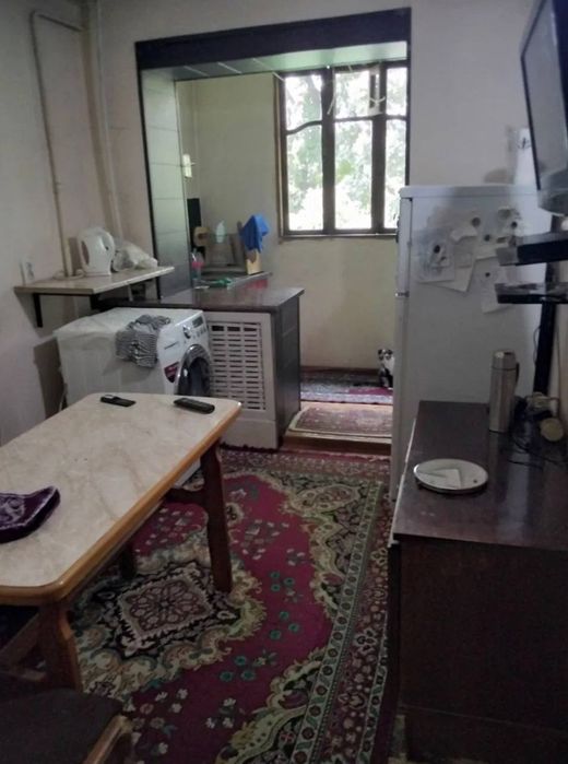 * METRO MIRZO ULUG'BEK 1/4/4 Чиланзар 6 квартал Продаётся квартира