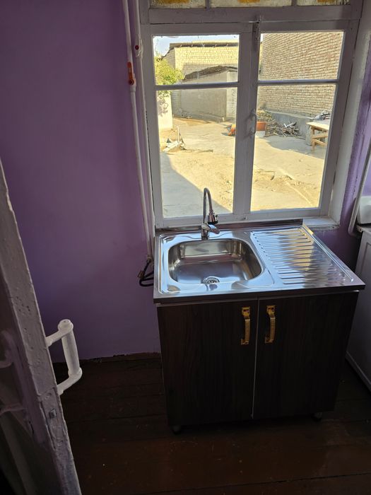 Assalam alekum srochna sotiladi sirdaryo tumanida