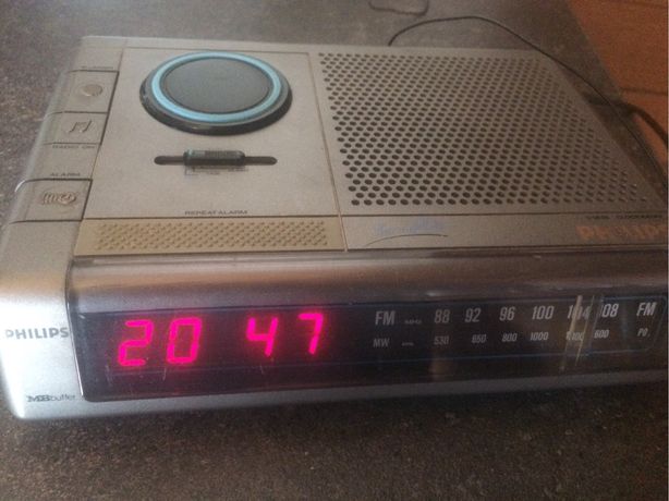 Vintage radio Philiis D3530