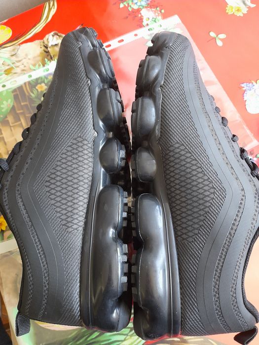 Adidasi noi ( barbati)